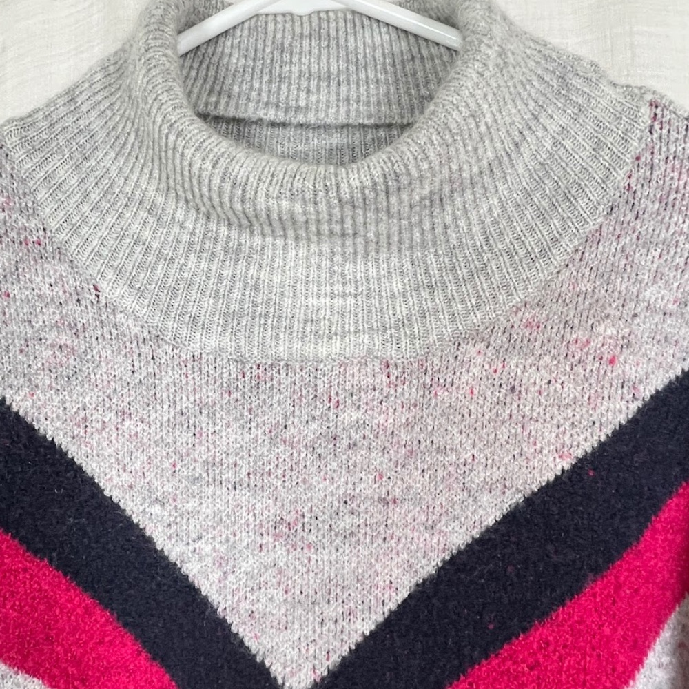 MINKPINK Acrylic Mock Turtleneck Tunic Sweater - Picture 3 of 8